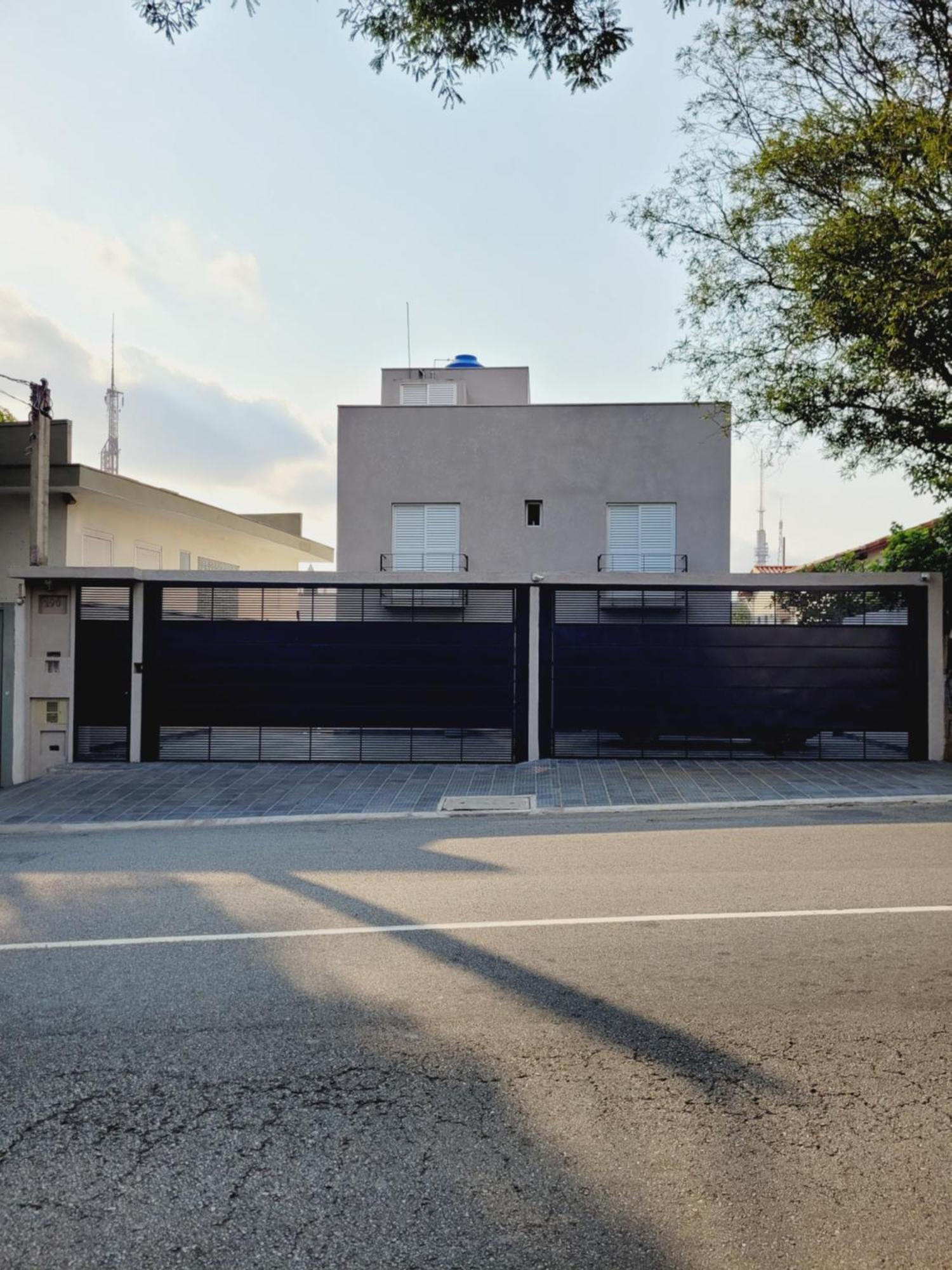 M * São Paulo